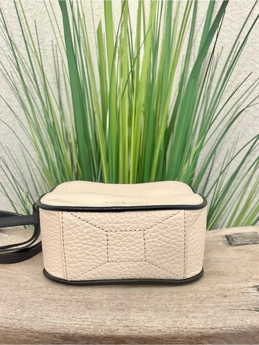 Kate Spade Cecil Court Bobi Mini Crossbody Bag